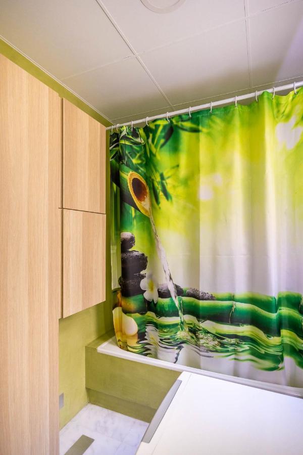 Slava Luxury Suite セビリア エクステリア 写真